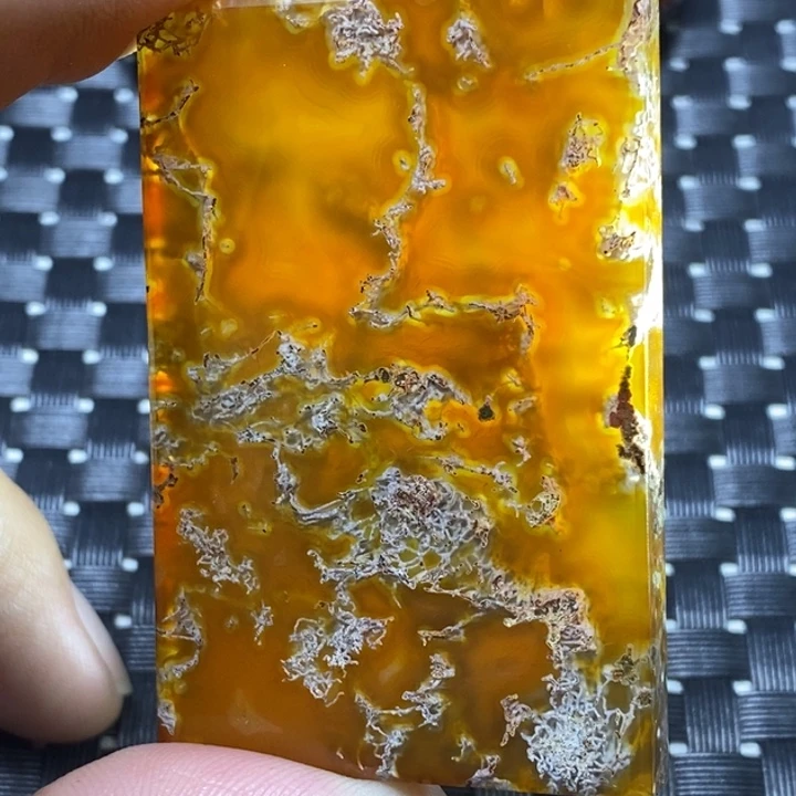 玛瑙/玉髓颈饰未镶嵌翟****心