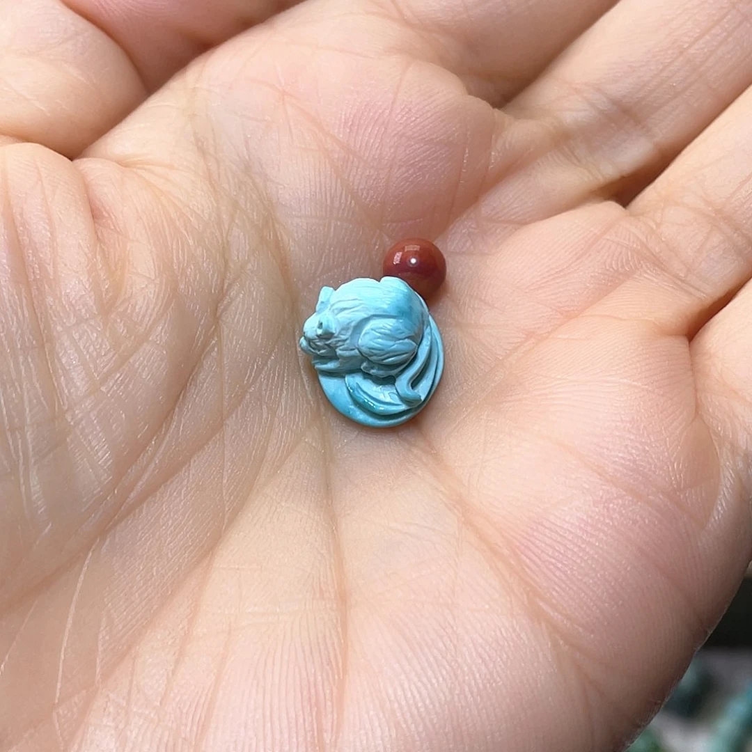 春***晓南红玛瑙配饰未镶嵌