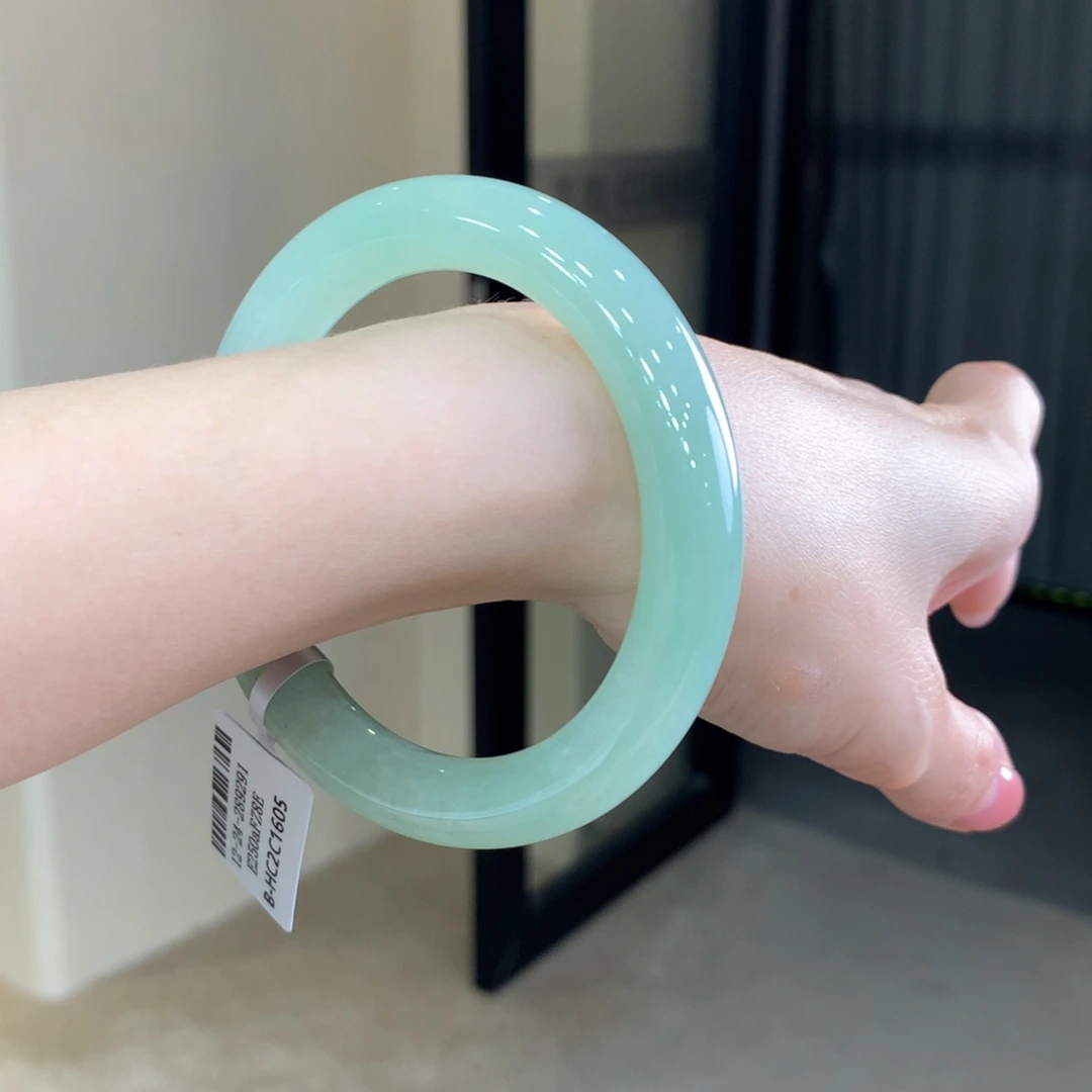 未镶嵌手镯翡翠不退不换