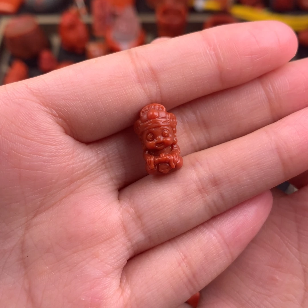 南红玛瑙未镶嵌财神9+