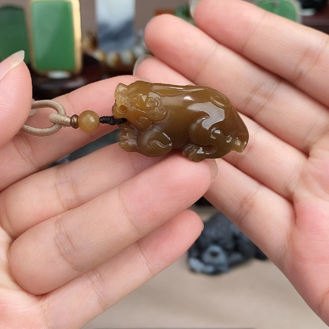 和田玉未镶嵌挂件