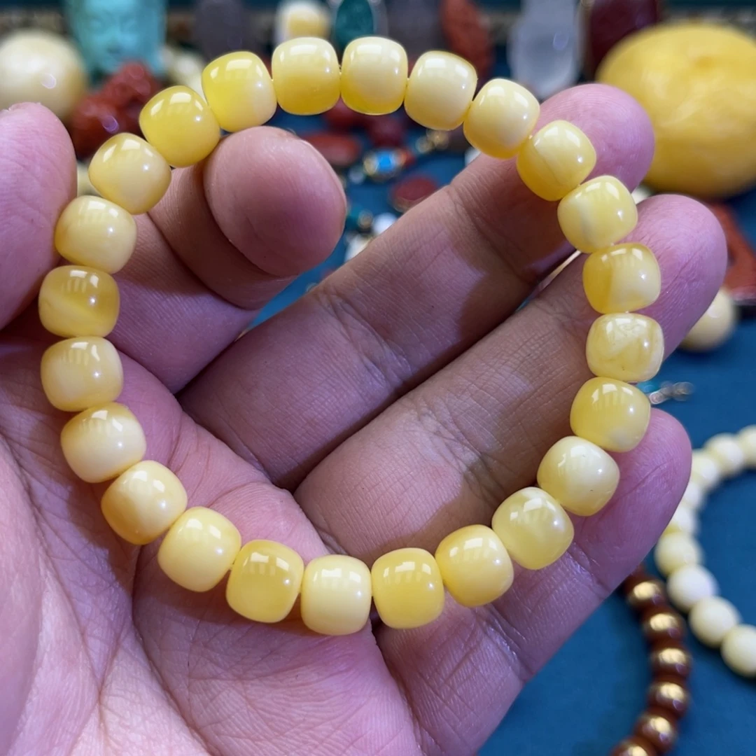 琥珀未镶嵌珠宝奇石101