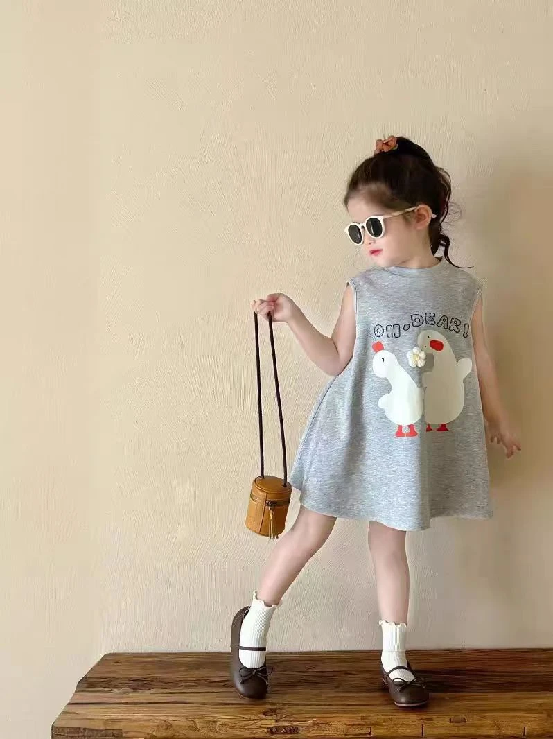 夏季新款女宝时尚洋气连衣裙女童韩版无袖背心儿童宽松大摆裙