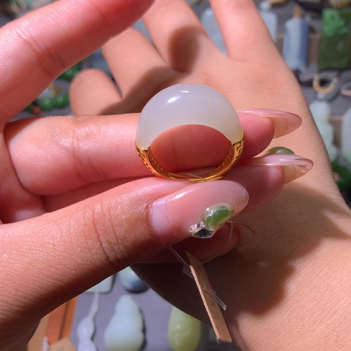 和田玉银S925镀金镶嵌颈饰