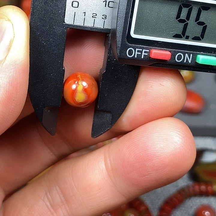 未镶嵌南红玛瑙挂件