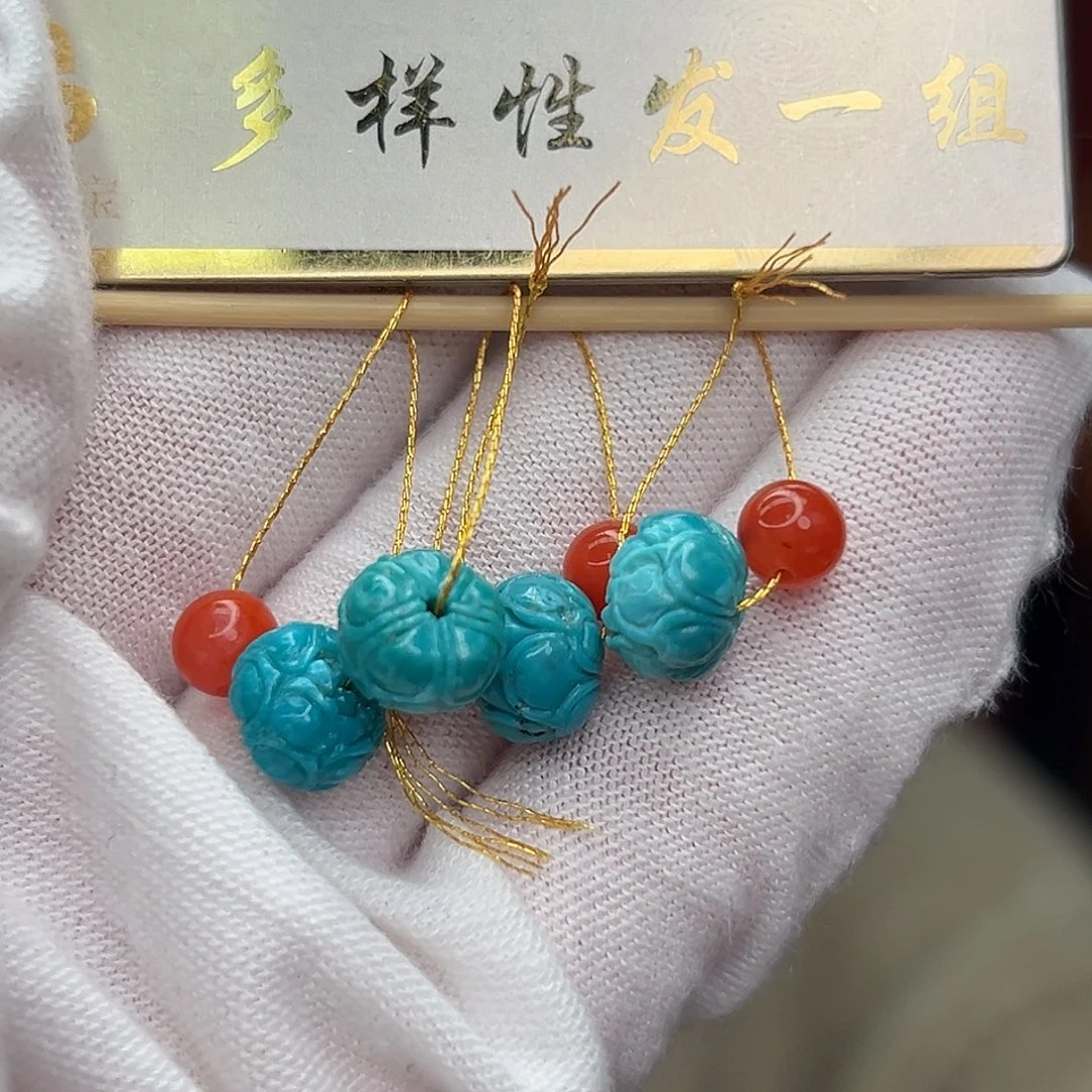 南红玛瑙未镶嵌珠宝奇石