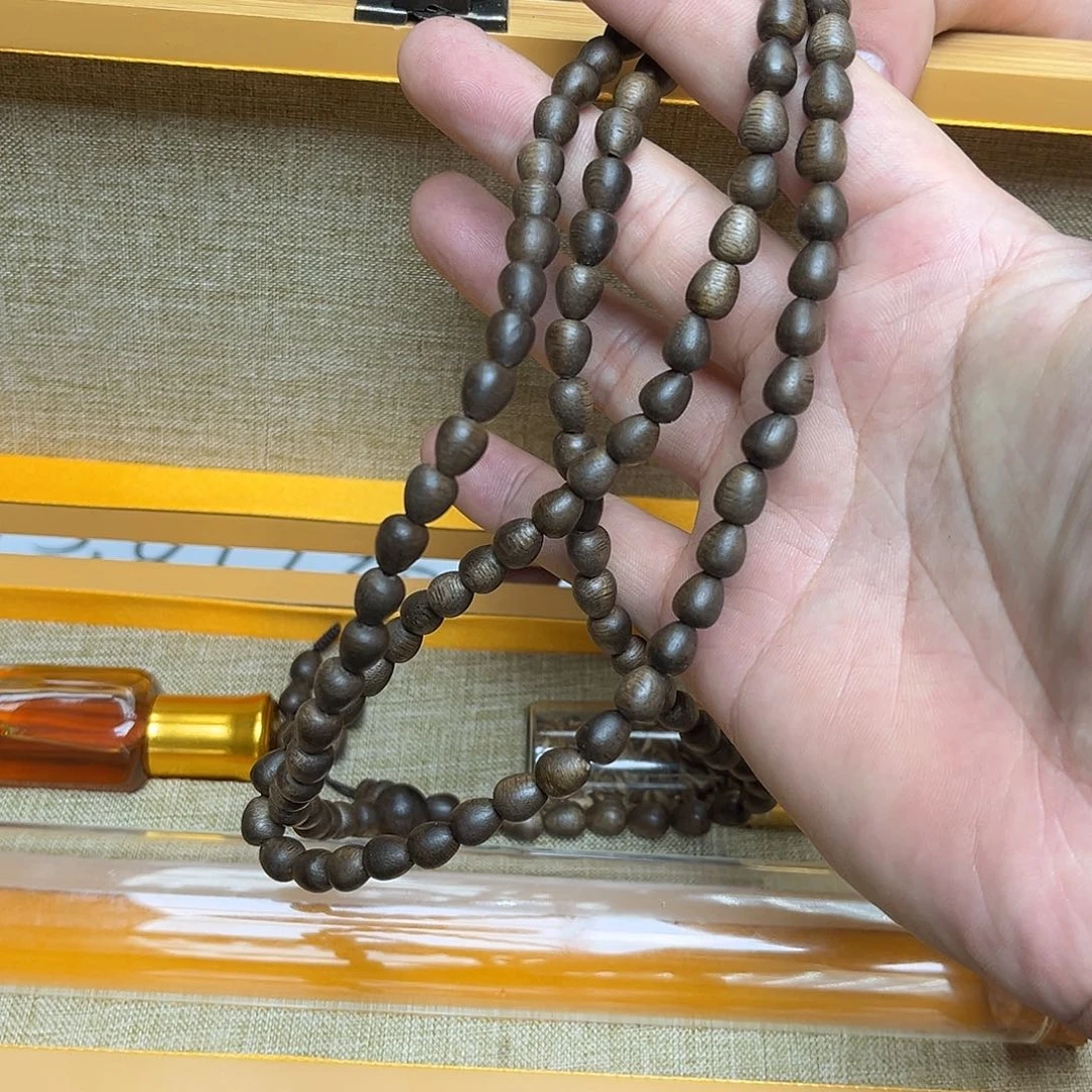 大叶紫檀（黑酸枝木类）