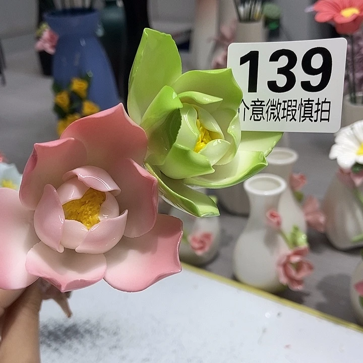 陶瓷纯手工捏花设计