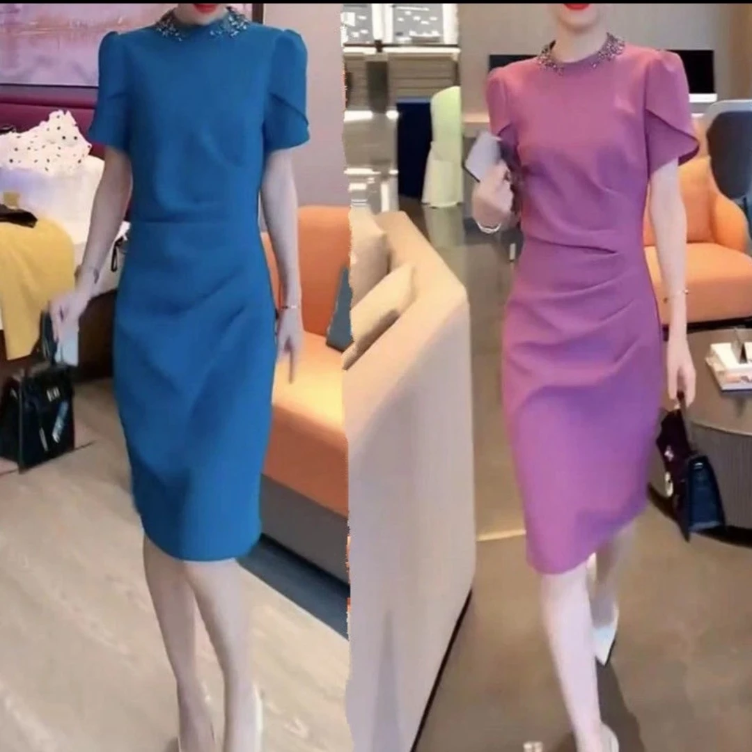 新款时尚连衣裙修身显瘦圆领短袖中长款