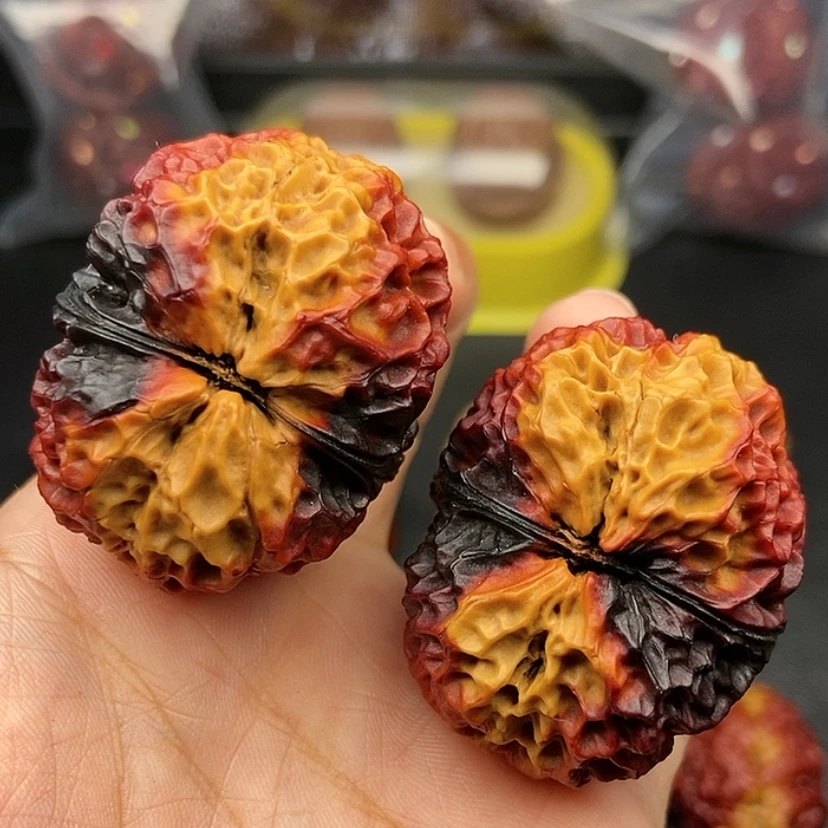 【闪购商品】把件文玩核桃42尺铁绣球