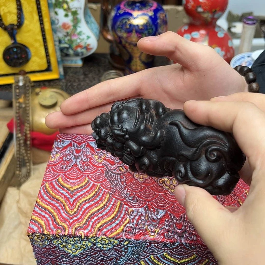 大叶紫檀（黑酸枝木类）