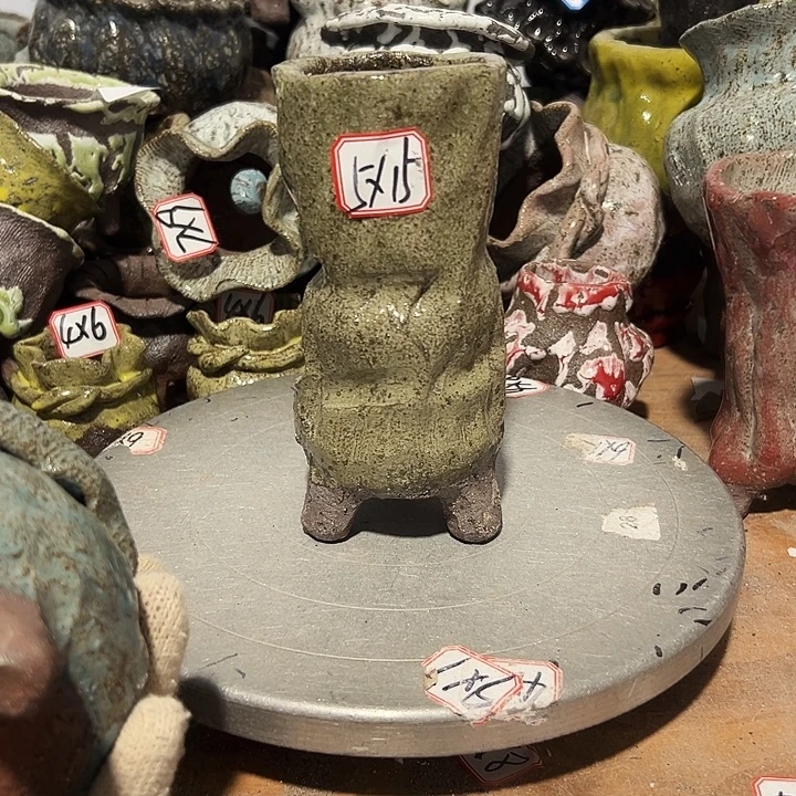 粗陶花盆，现在都不一样了