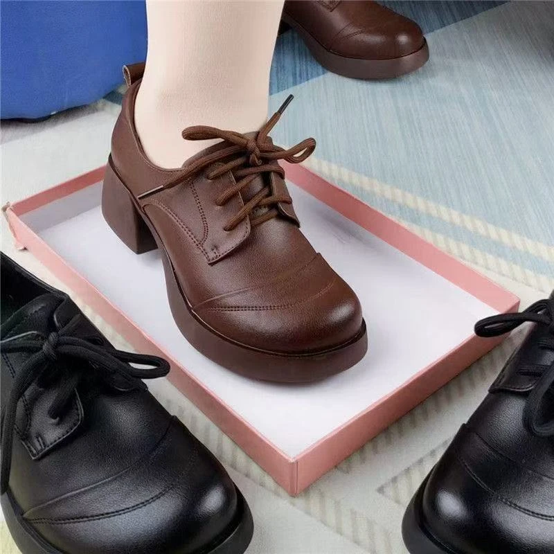 2025皮鞋春秋款软皮单鞋圆头舒适系带妈妈鞋