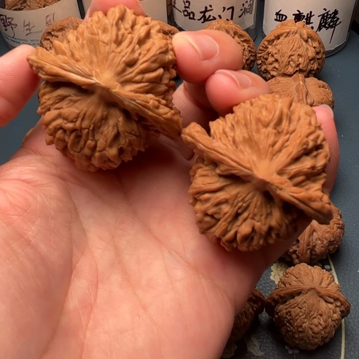 文玩核桃吊坠44全品山地楼