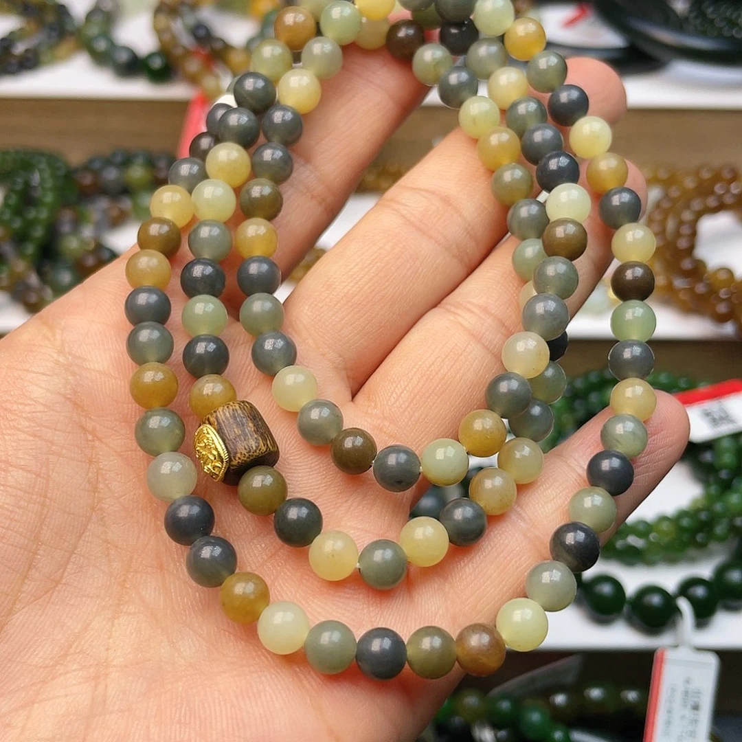 和田玉手串卡6未镶嵌