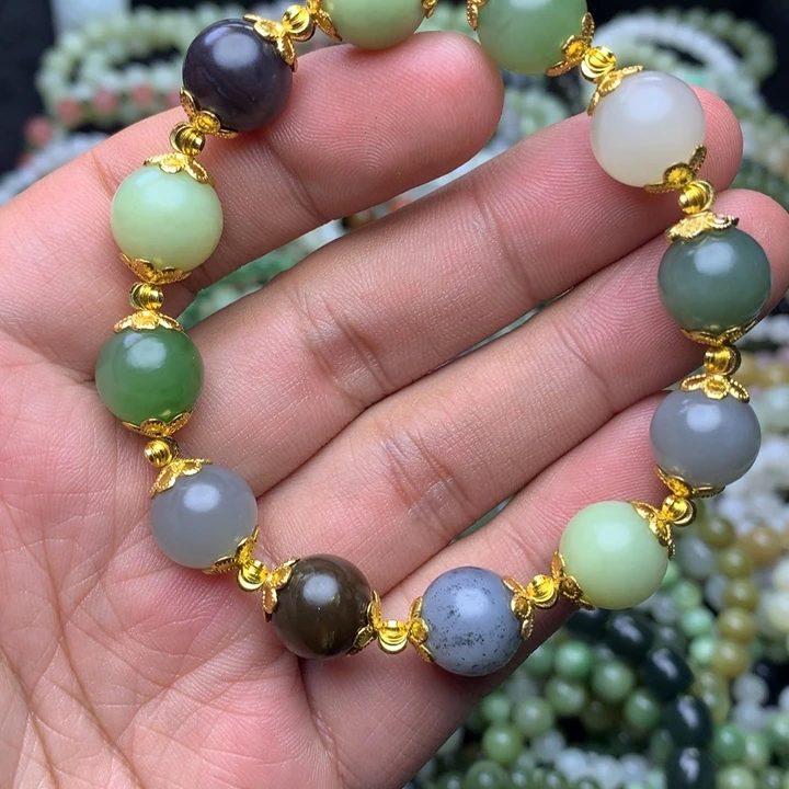 和田玉未镶嵌手串福利款 卡12 个别珠小有包容 介意勿拍