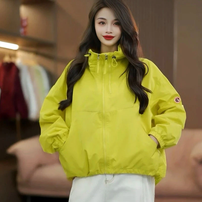 连帽冲锋衣外套女春秋新款小个子爆款休闲百搭设计感小众夹克上衣