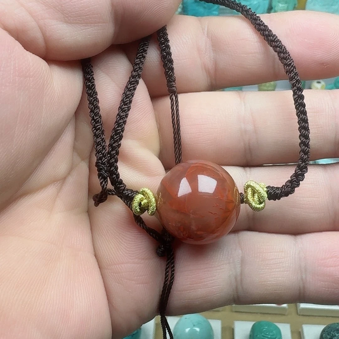 南红玛瑙配饰未镶嵌