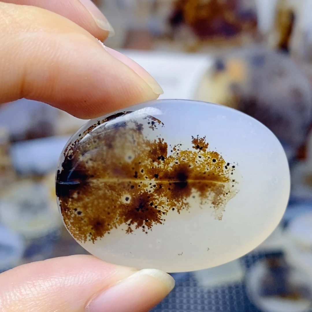 玛瑙/玉髓未镶嵌珠宝奇石