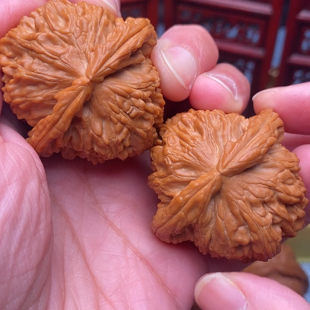 0***。把件文玩核桃全品白狮子43尺