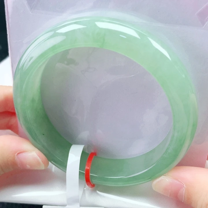 翡翠未镶嵌手镯53圈