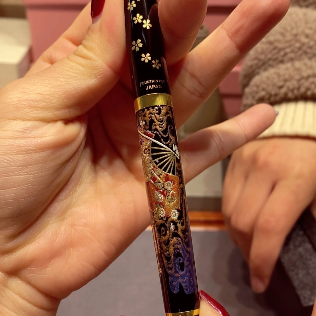 如图所示 观兰器物
