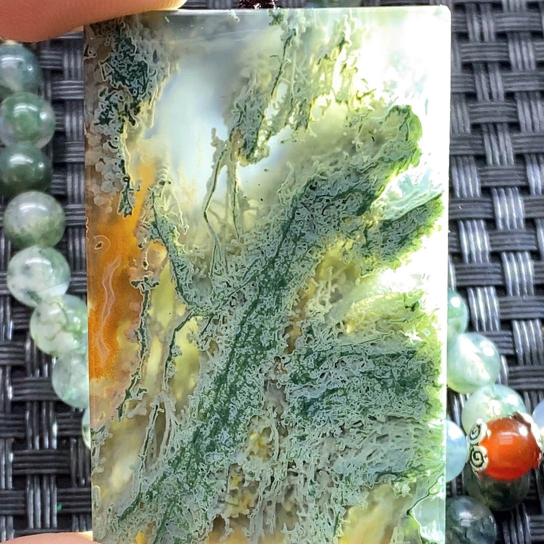 未镶嵌颈饰玛瑙/玉髓至*宝