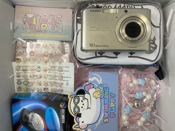 9新 Casio/卡西欧 卡西欧z1000 1000w像素 3倍变焦