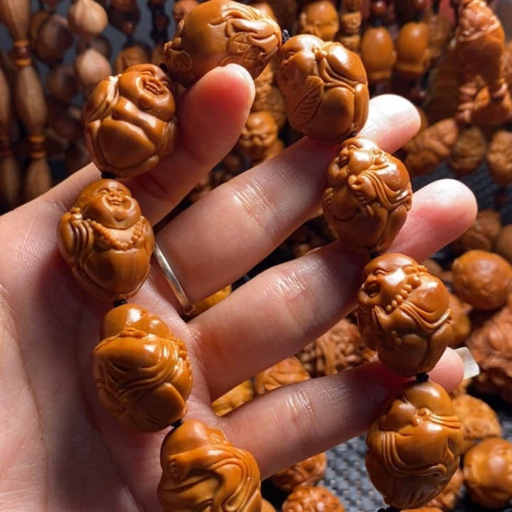 吊坠橄榄核八宝弥勒