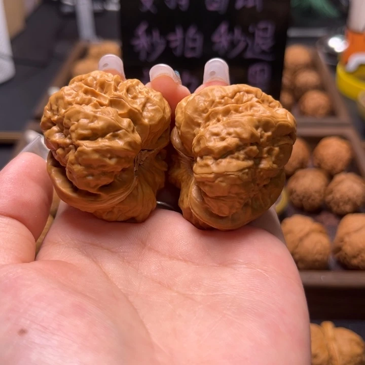 文玩核桃把件42尺蛤蟆85