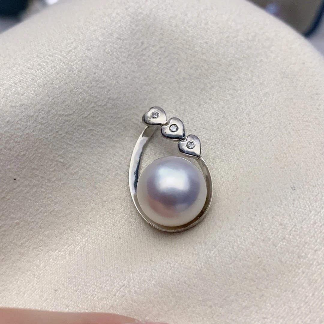 【闪购商品】淡水珍珠颈饰银S925镶嵌12mm