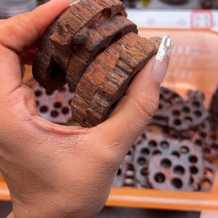 藤类降真香缅甸东枝料藕片1片随 机发2.88