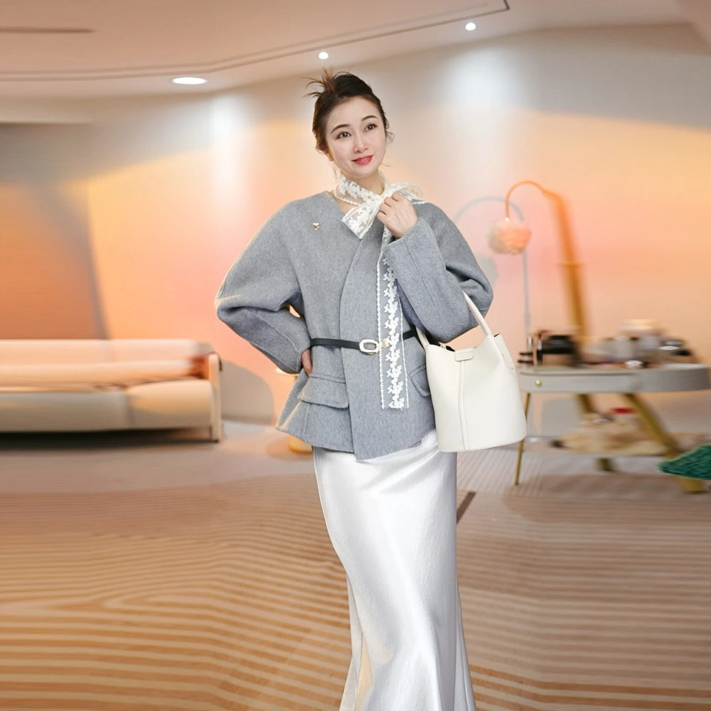 2025春秋新款双面羊毛大衣毛呢气质宽松短款设计师款外套早春