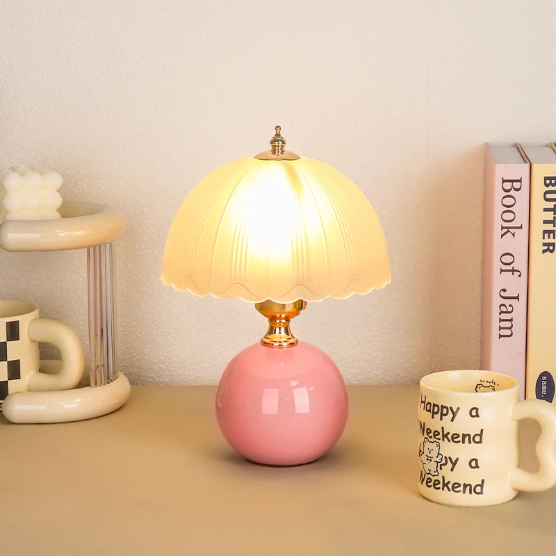 台灯卧室床头灯少女风新婚礼物送新娘小夜灯法式奶油ins风床头灯