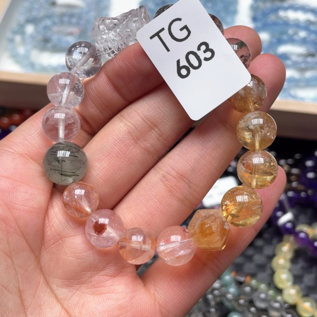 水晶多样性发一只未镶嵌