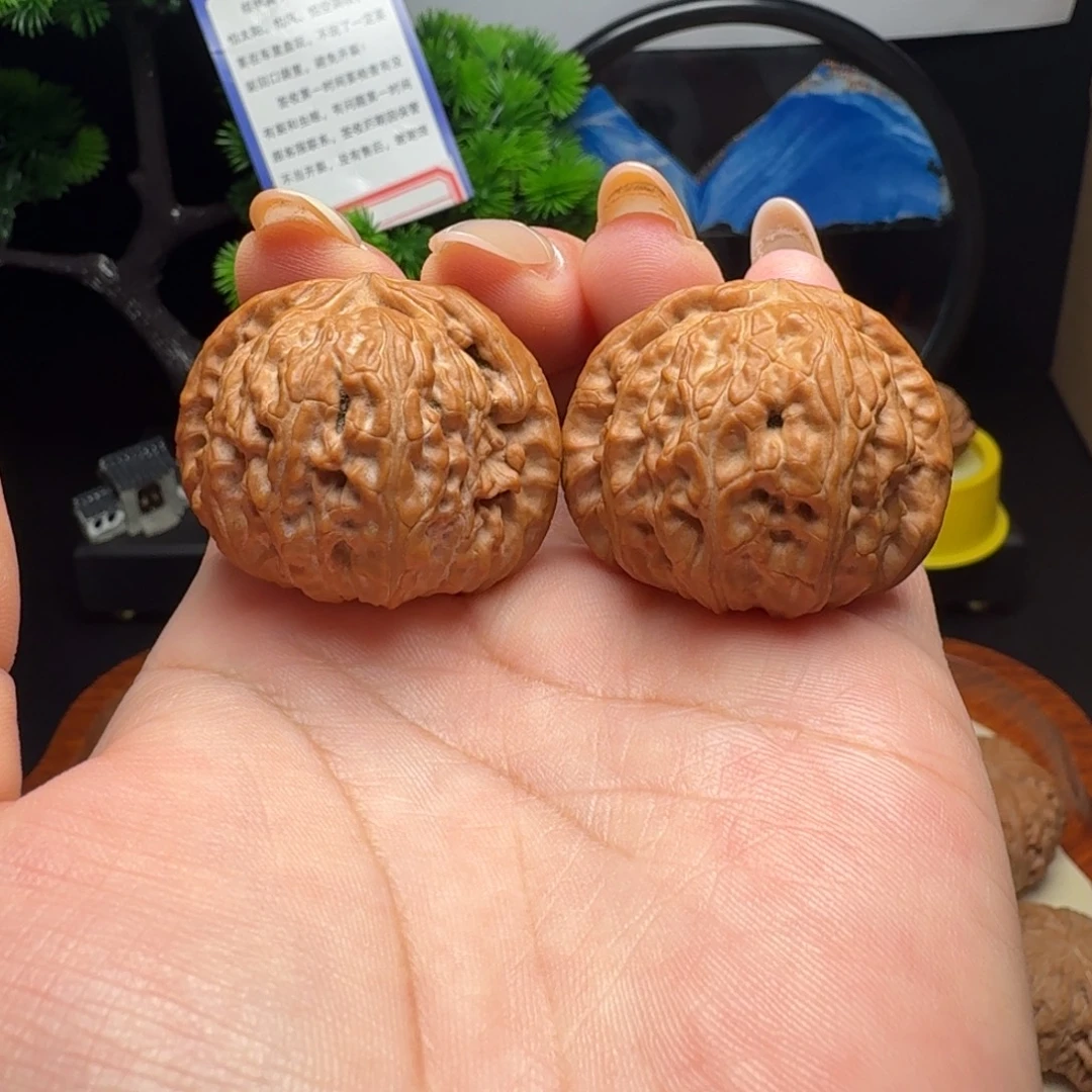 吊坠文玩核桃全品球白37