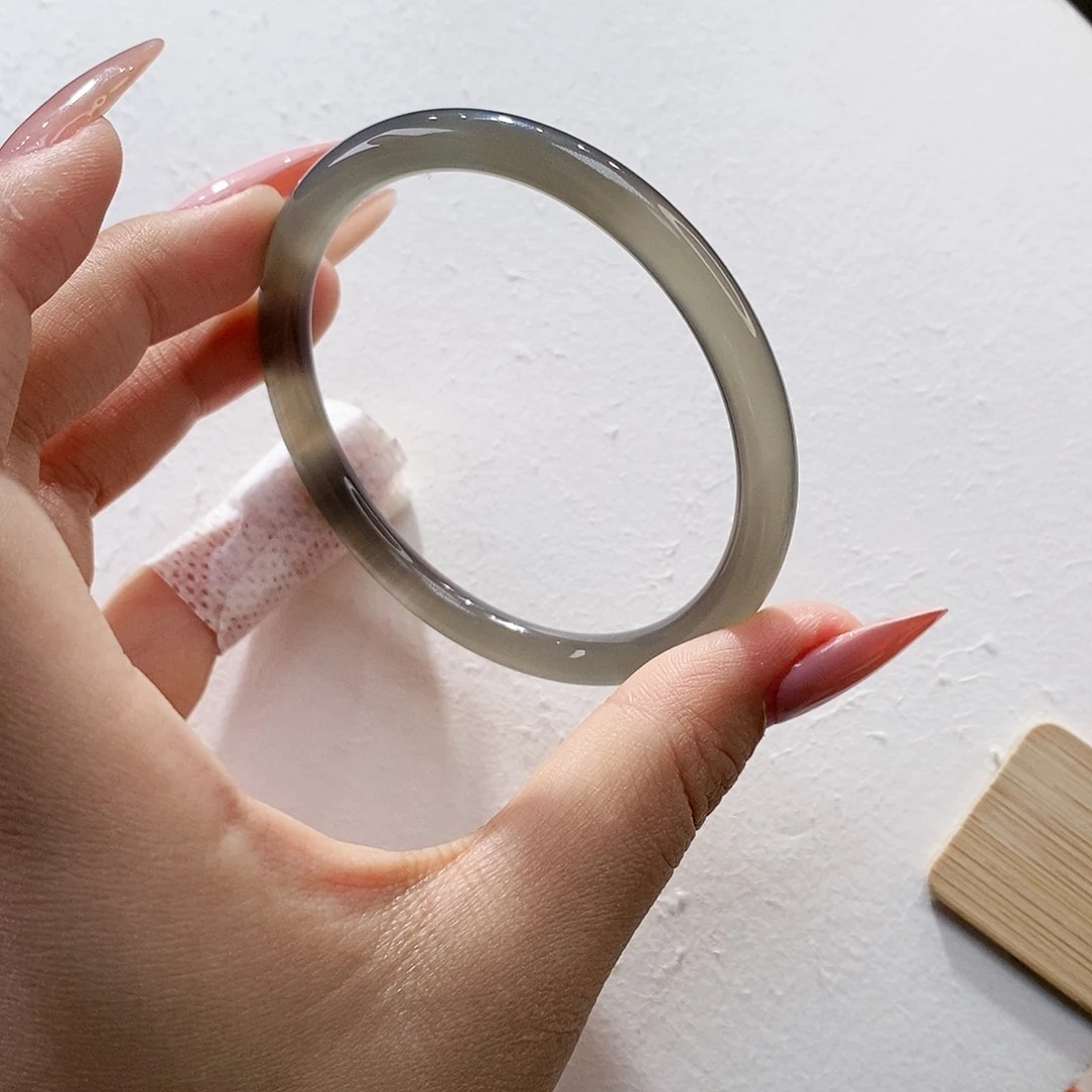 手镯玛瑙/玉髓未镶嵌57