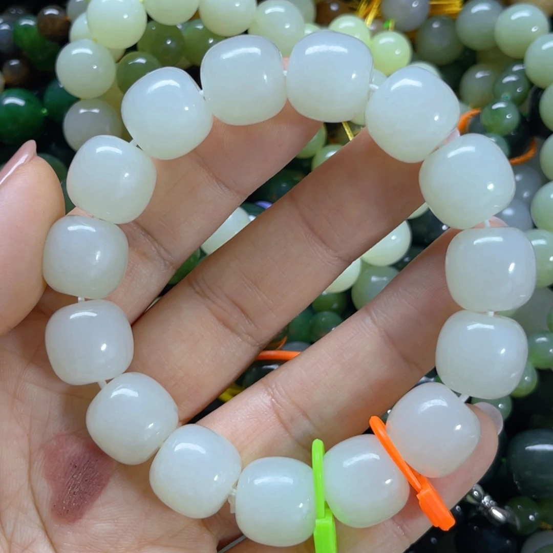 手串未镶嵌和田玉