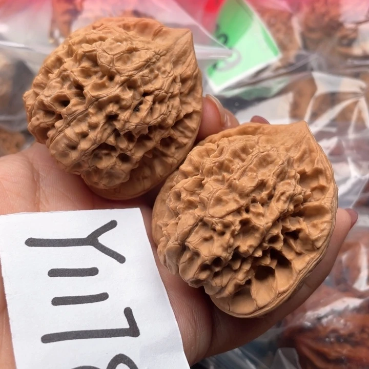 文玩核桃把件官帽