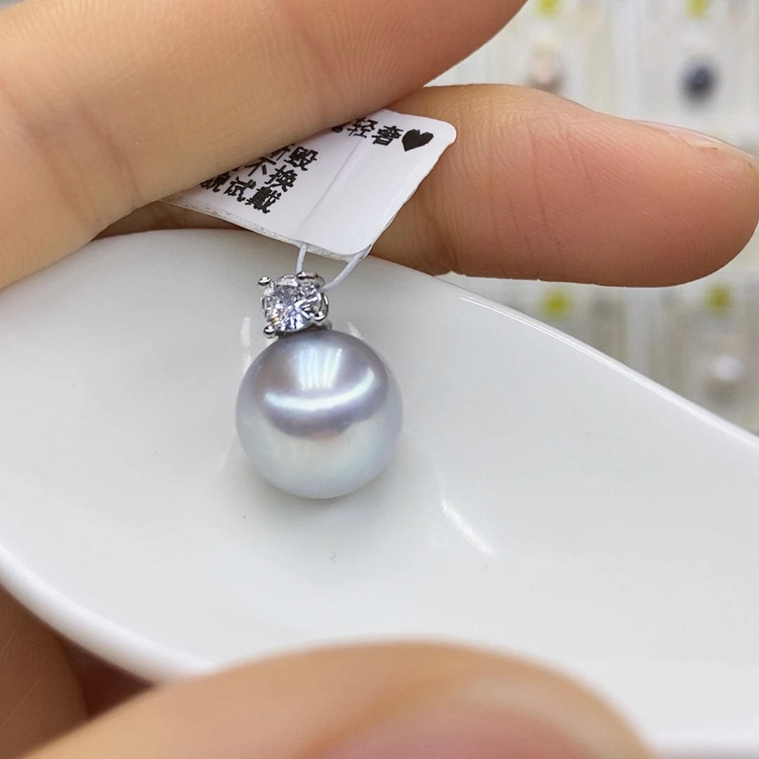 淡水珍珠吊坠(赠链)未镶嵌