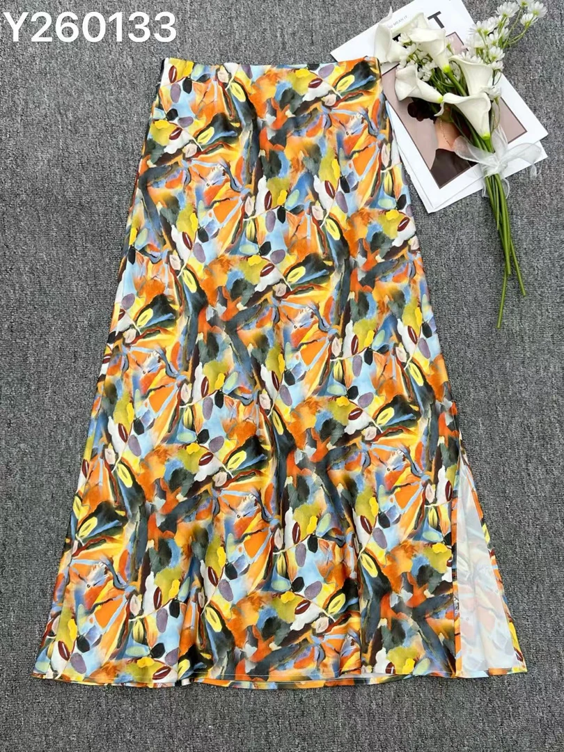 开叉设计感气质时尚百搭简约休闲减龄显瘦半身裙