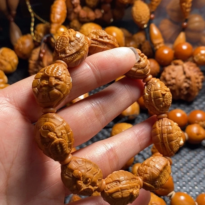 吊坠橄榄核富甲天下