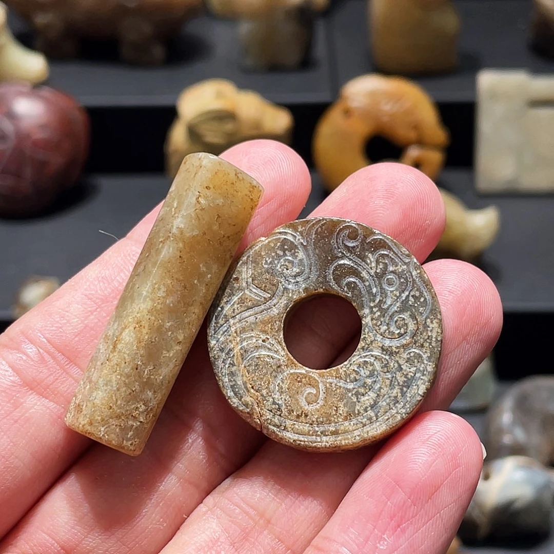 玉***璜和田玉（糖玉）未镶嵌挂件