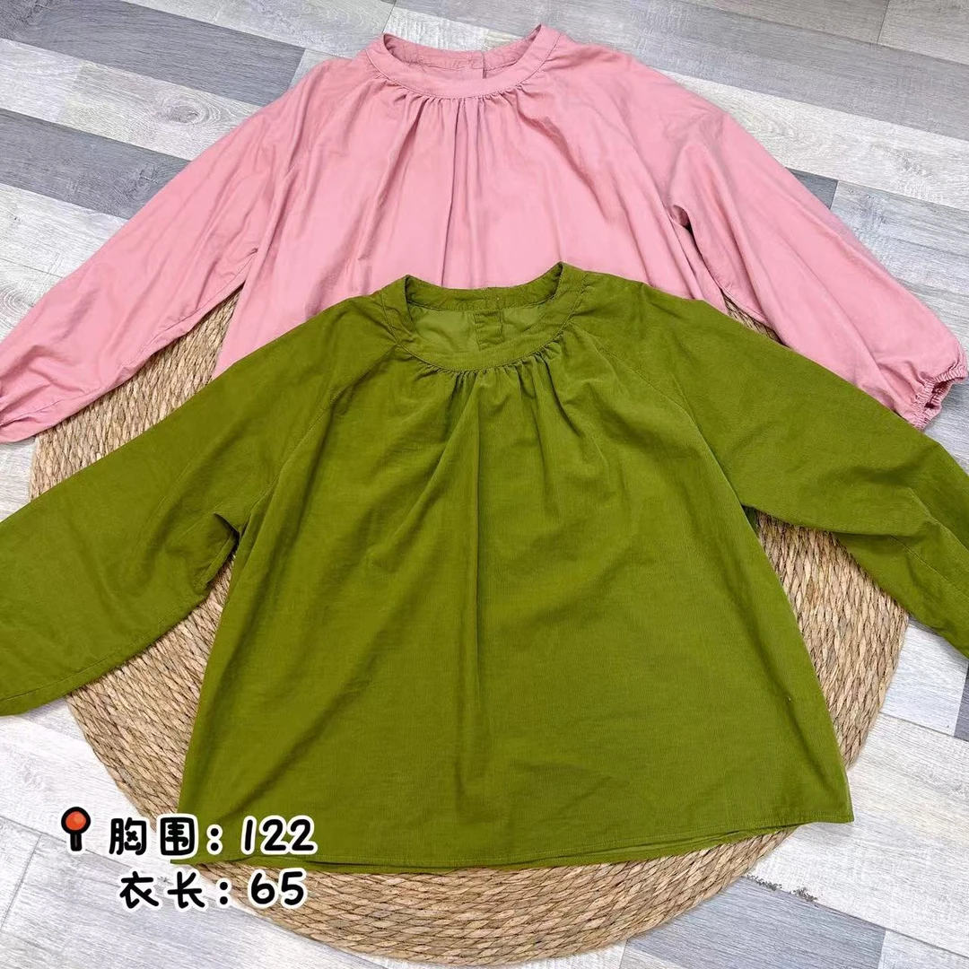花花推荐两色细灯芯绒娃娃衫