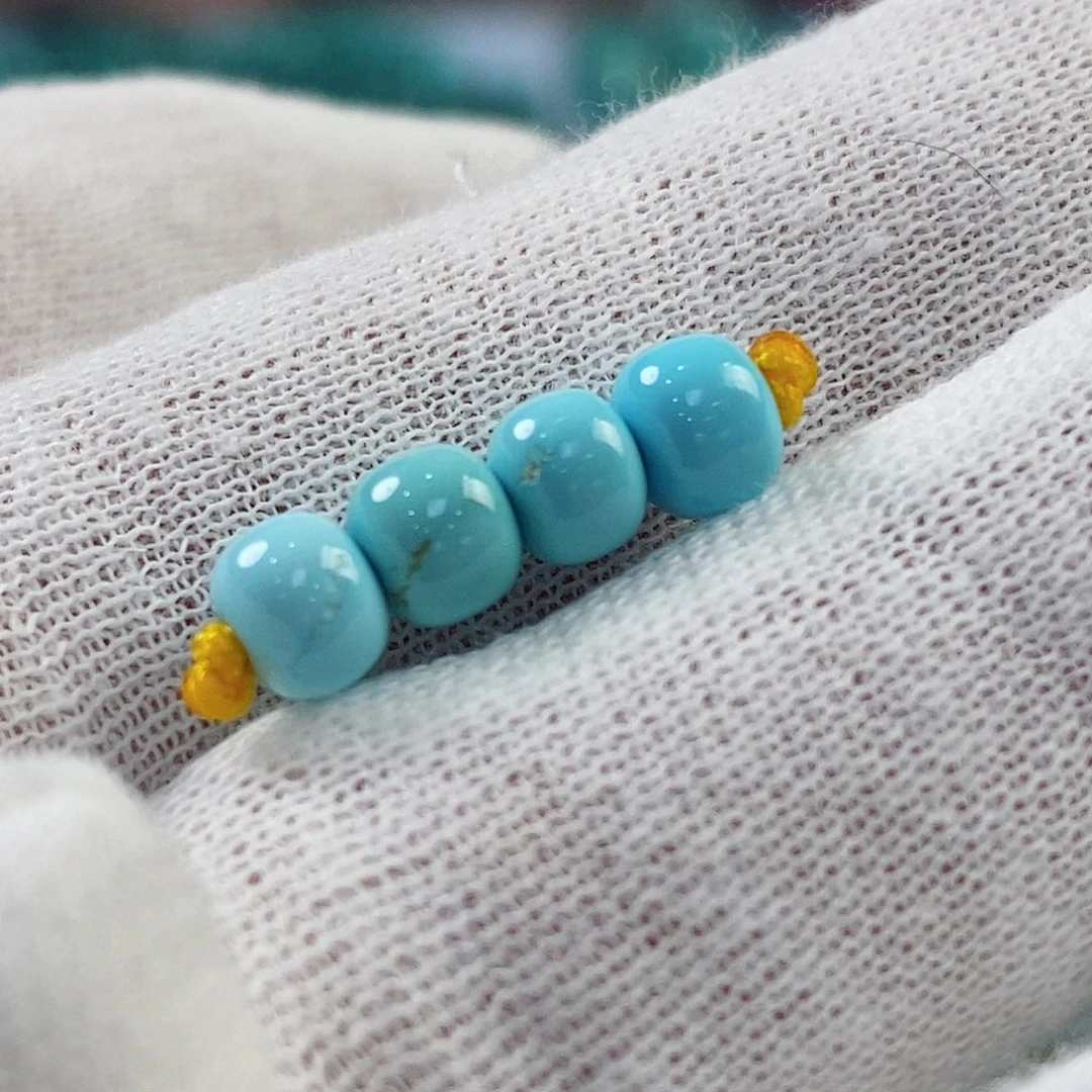 绿松石配饰未镶嵌