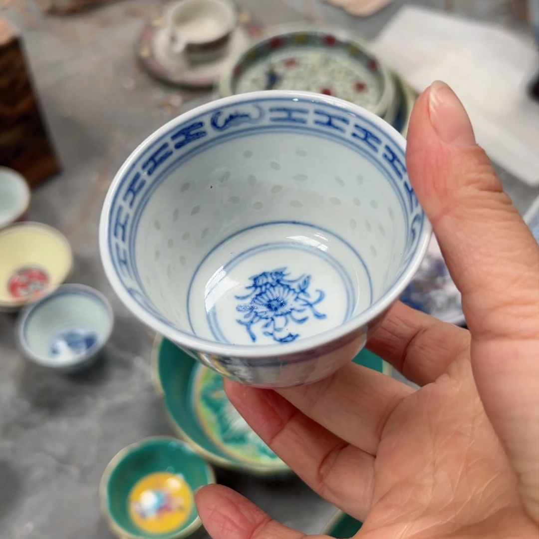 碗青花玲珑兰花老二缸盅