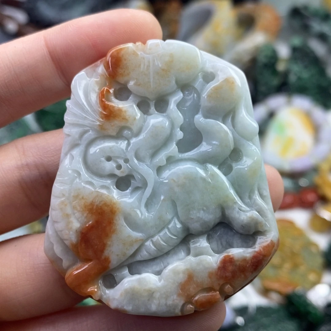 翡翠未镶嵌颈饰吊坠