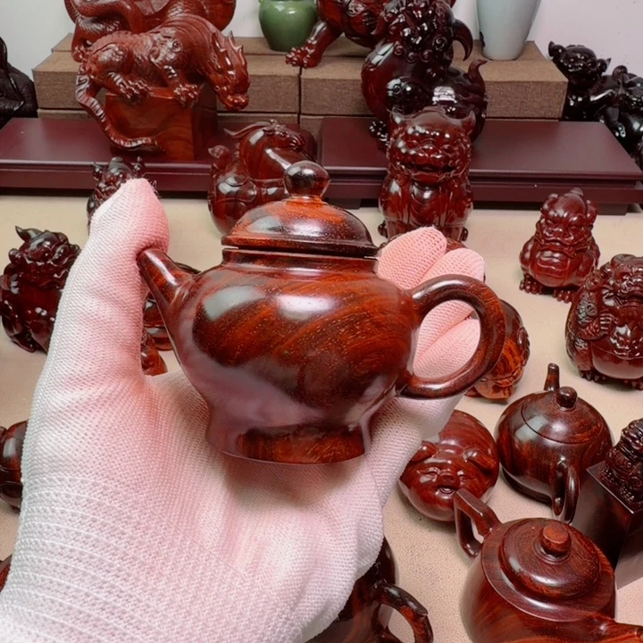 虎***虎檀香紫檀（小叶紫檀）