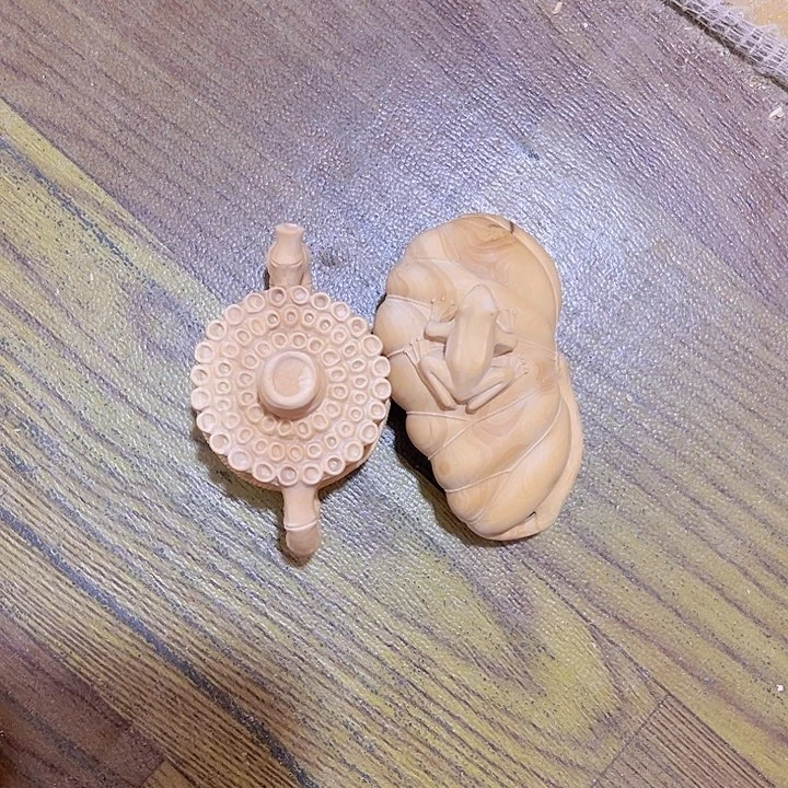 木低*小叶黄杨木手把件2个有瑕