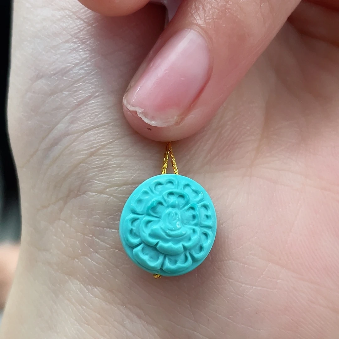 绿松石颈饰未镶嵌